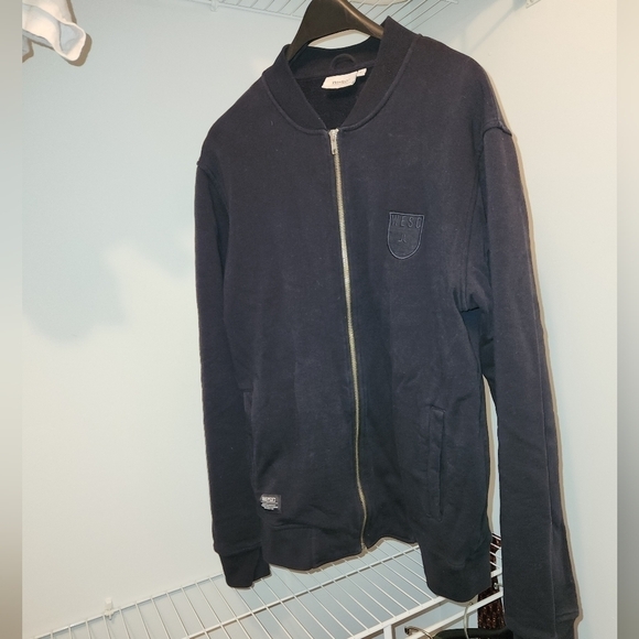 WESC Atari Bomber Style Sweater - Picture 6 of 6